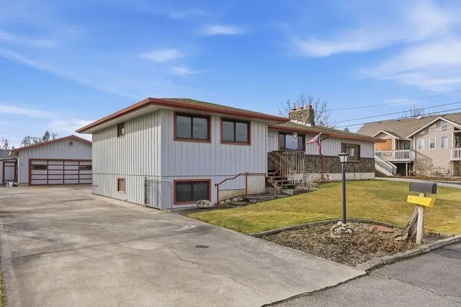 8306 E South Riverway Ave, Millwood, WA 99212 - #3