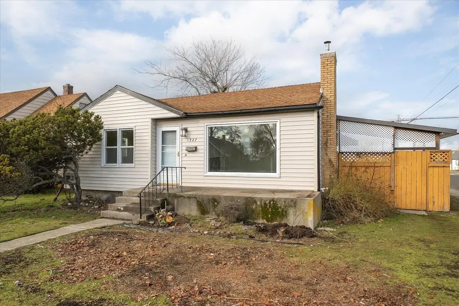 1327 E Lacrosse Ave, Spokane, WA 99207 - #3