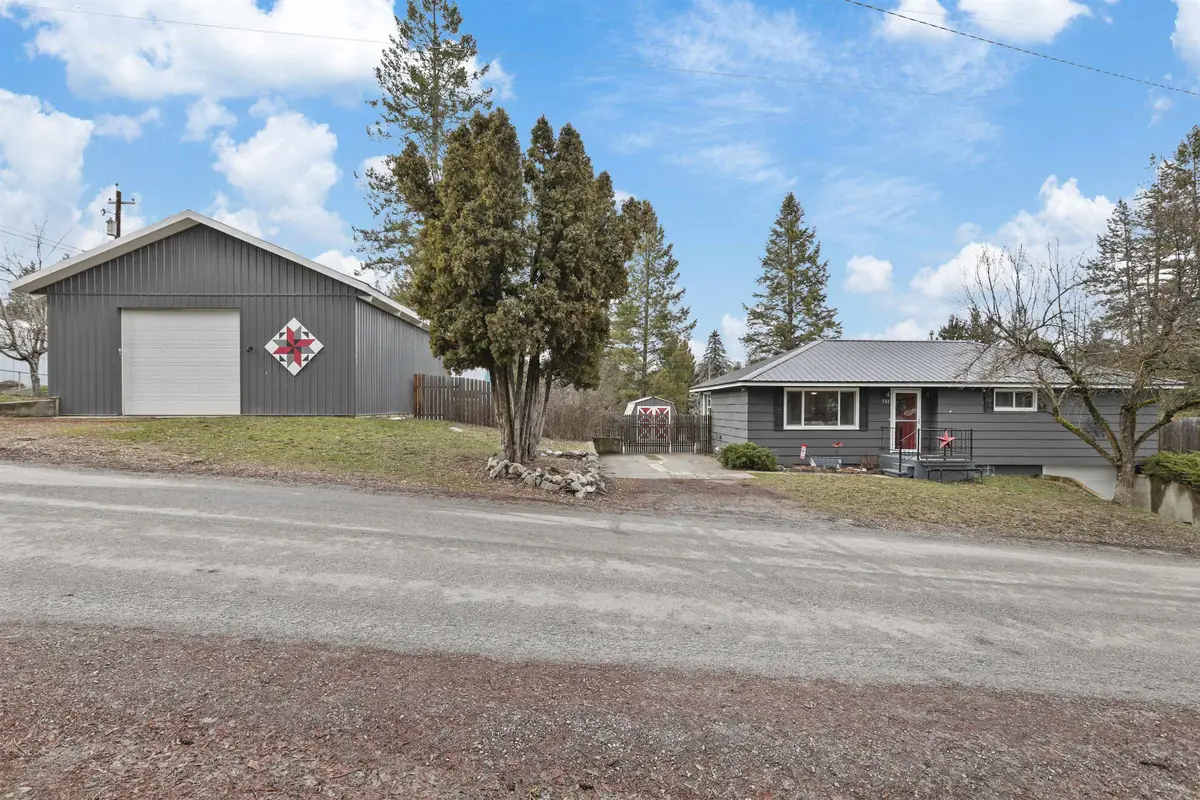 502 W Larch St, Newport, WA 99156 - #1