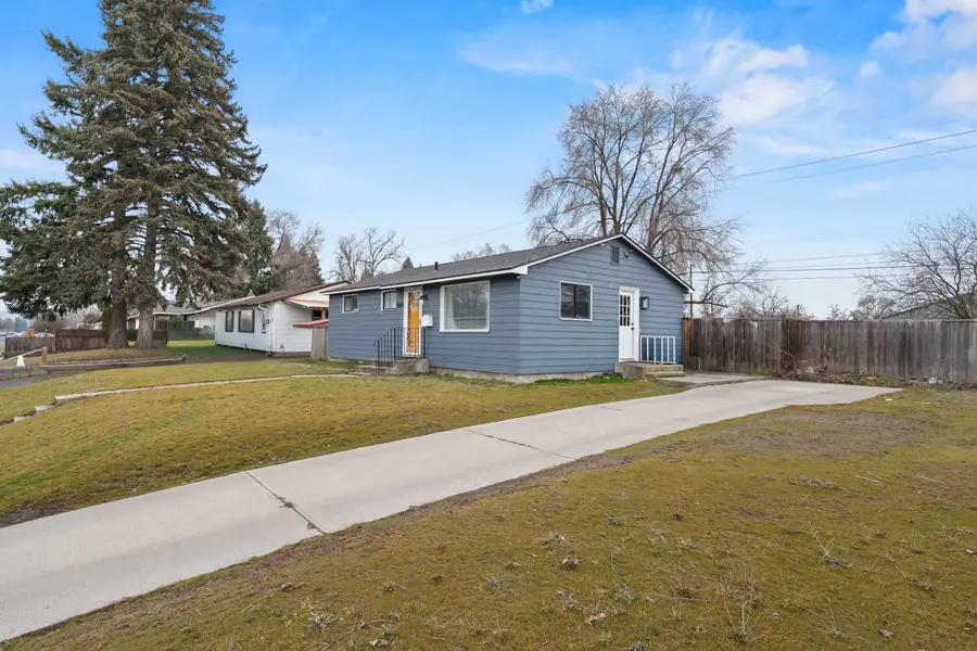 1604 E Dalke Ave, Spokane, WA 99208 - #2