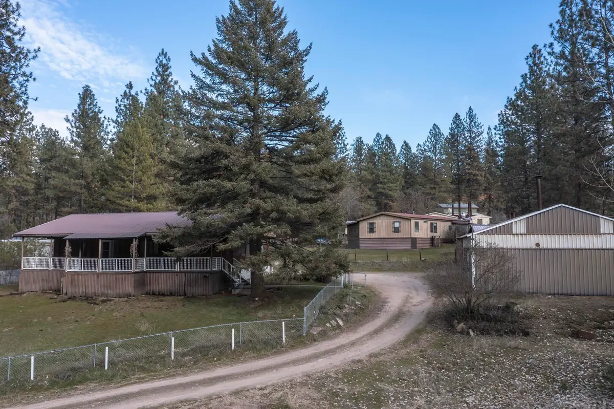 1365 Kettle Park Rd, Kettle Falls, WA 99141 - #1