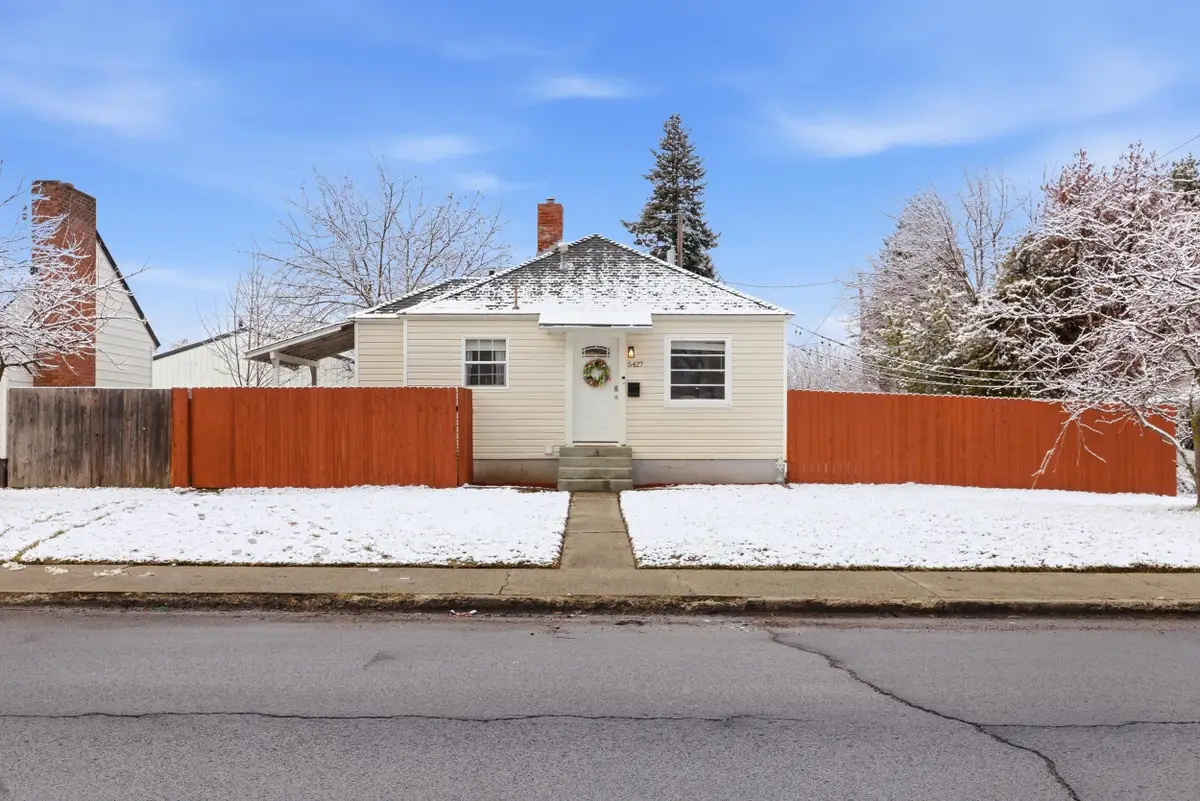 5427 N Whitehouse, Spokane, WA 99205 - #1