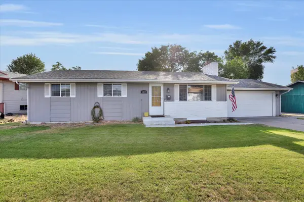 6817 N Standard St, Spokane, WA 99208