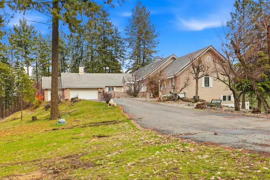 21727 N Vista Cir, Colbert, WA 99005 - #3