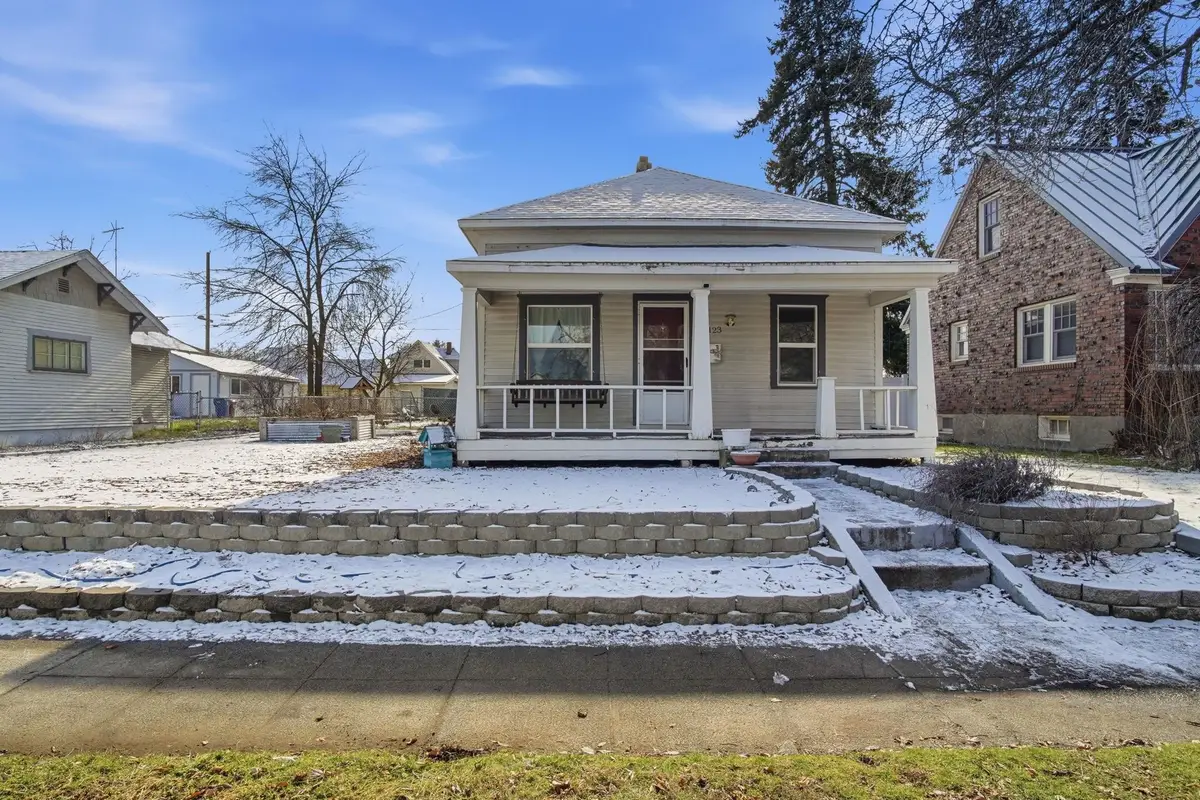 1123 W York Ave, Spokane, WA 99205 - #1
