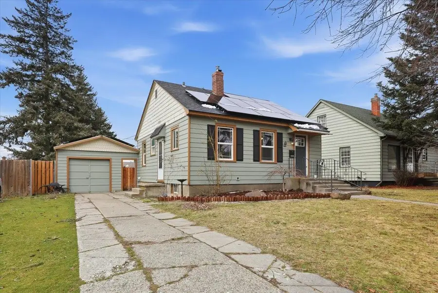 3923 N Hawthorne St, Spokane, WA 99205 - #2