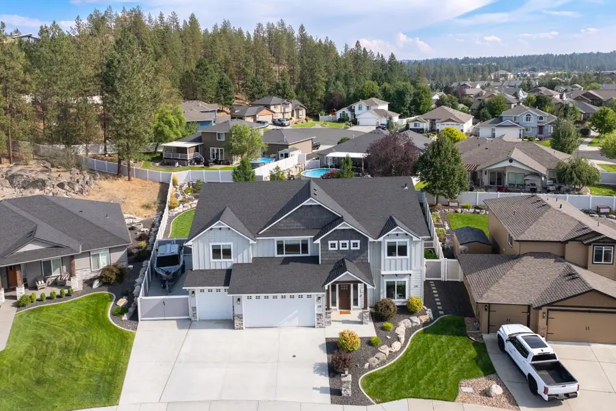 110 E Sapphire Ln, Spokane, WA 99208 - #2