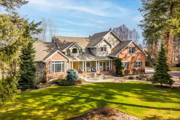 4309 E Silver Spur Ln, Spokane, WA 99217