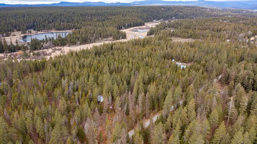 35311 N Findley Rd, Deer Park, WA 99006 - #3