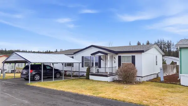 3110 E Chattaroy Rd Rd, Chattaroy, WA 99003