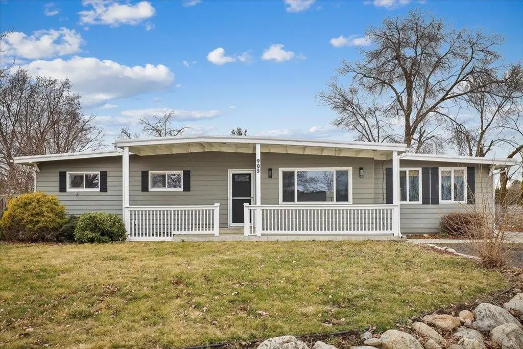 905 N Ravalli Dr, Spokane Valley, WA 99037 - #1