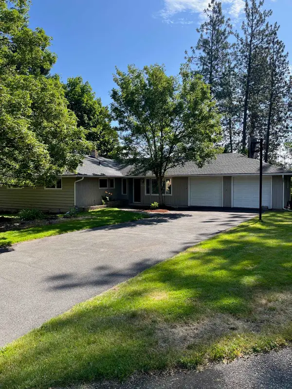 10520 N College Cir, Spokane, WA 99218