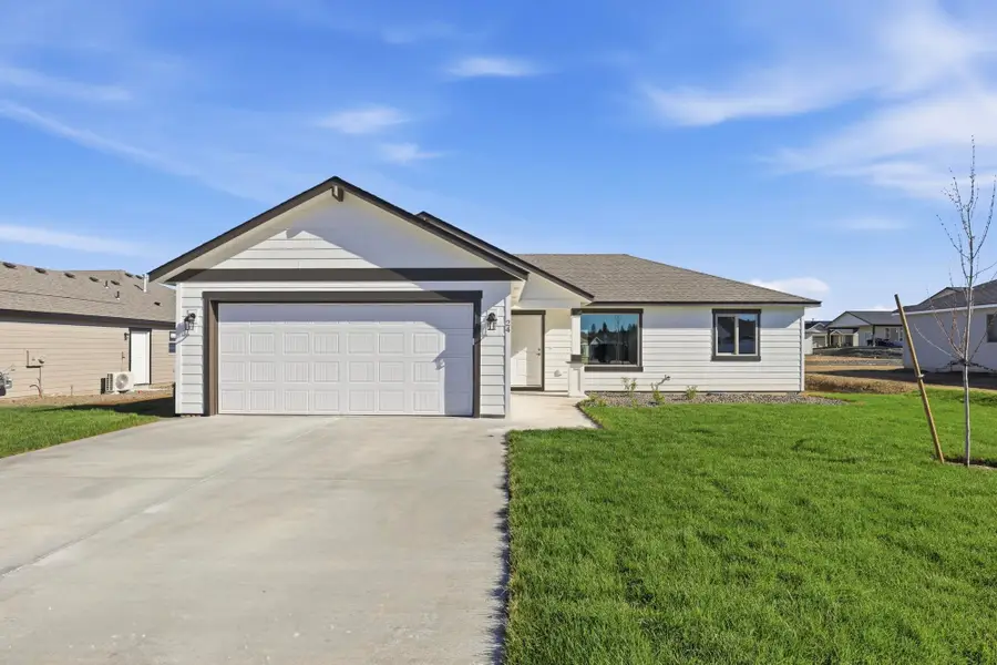 24 W 12th St, Deer Park, WA 99006 - #2