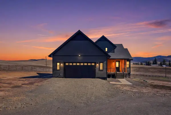 402 N Vine St, Latah, WA 99018