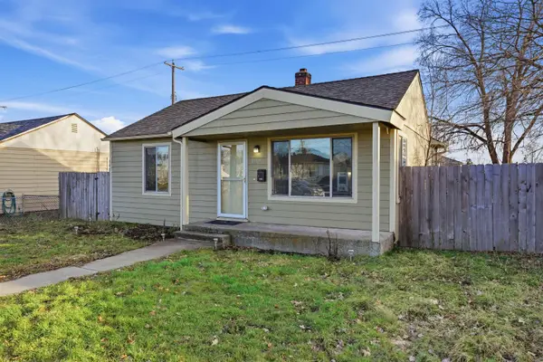1124 E Garland Ave, Spokane, WA 99207