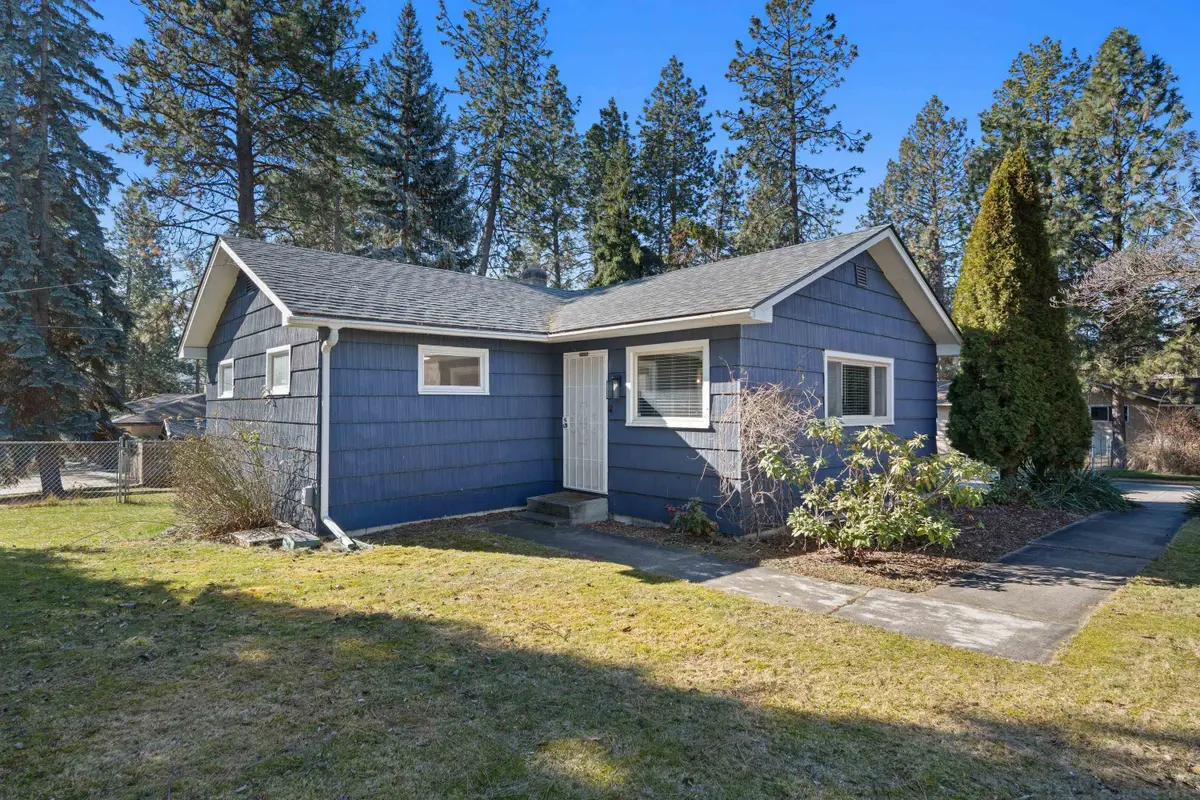 11224 E 18th Ave, Spokane Valley, WA 99206 - #1