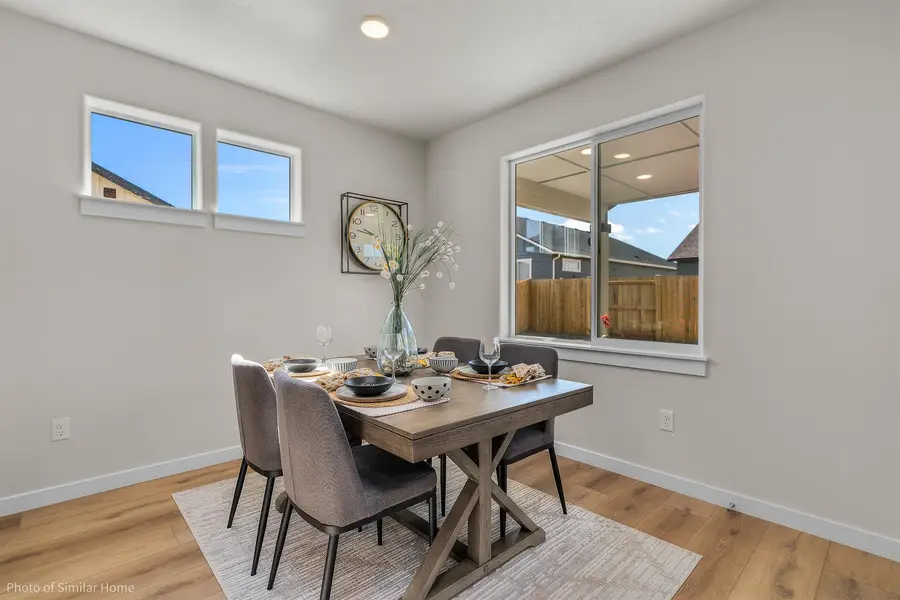 420 N Viewmont Ct, Greenacres, WA 99016 - #3