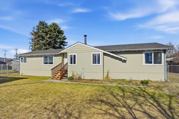 14201 E Rockwell Ave, Spokane Valley, WA 99216