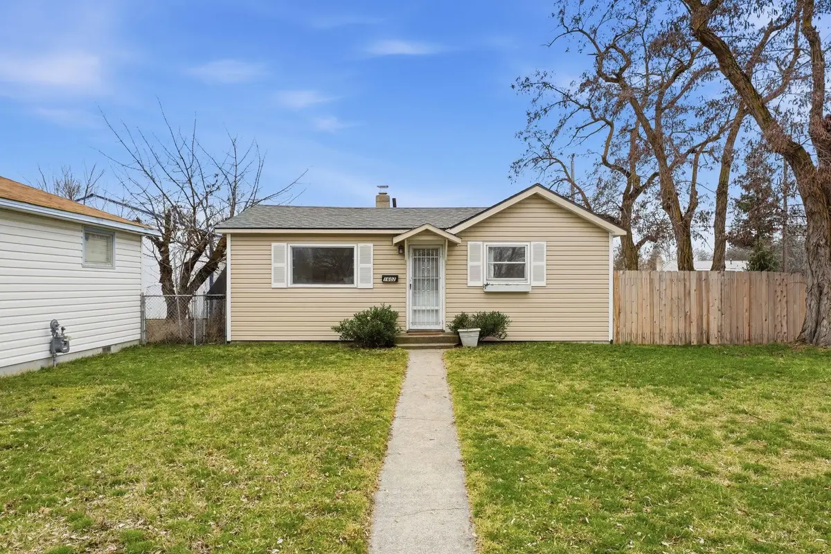 1602 E Central Ave, Spokane, WA 99208 - #1
