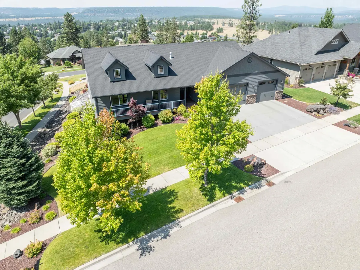 10505 N Skyline Dr, Spokane, WA 99208 - #1