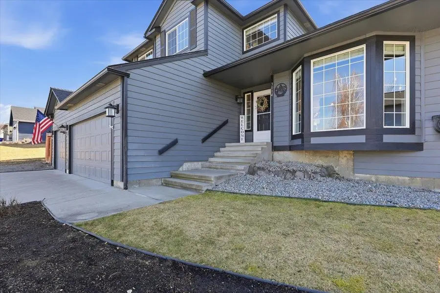 3014 E Pineglen Ave, Mead, WA 99021 - #3