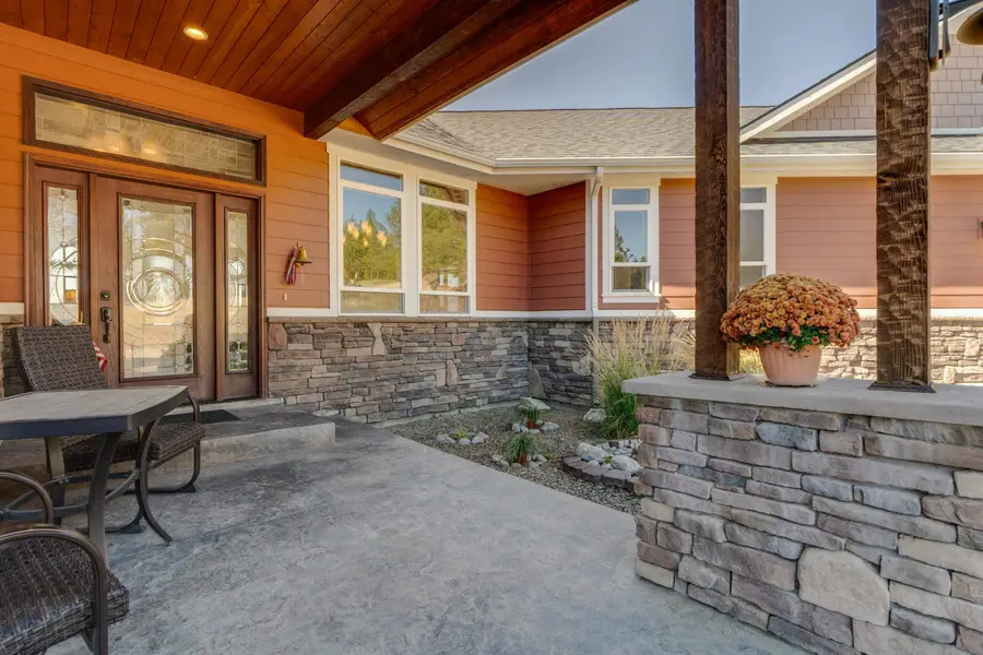 6708 E Matthew Ln, Chattaroy, WA 99003 - #3