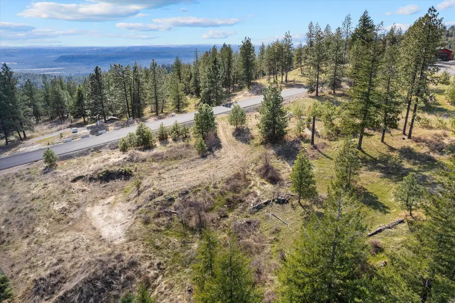 5904 W Hayden Ln, Spokane, WA 99208 - #3