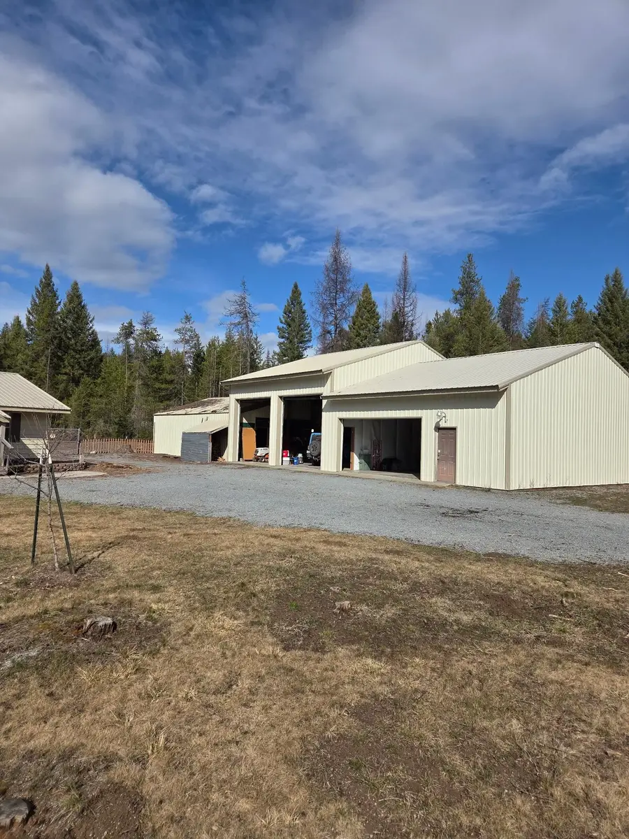 4154 Spring Valley Rd, Newport, WA 99156 - #3