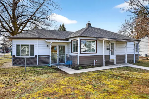 2803 W Queen Ave, Spokane, WA 99205