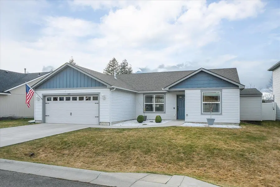 2011 N Arties Ln, Spokane Valley, WA 99016 - #2