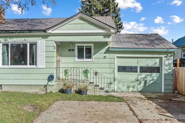 304 N 3rd E St, Chewelah, WA 99109