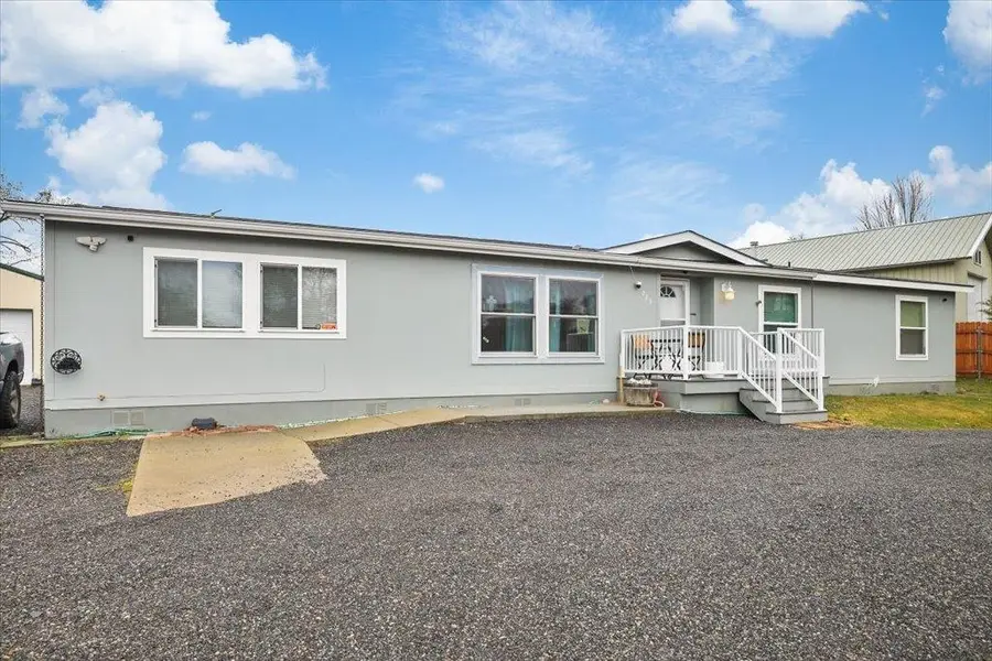 223 N Marguerite Rd, Spokane Valley, WA 99212 - #3