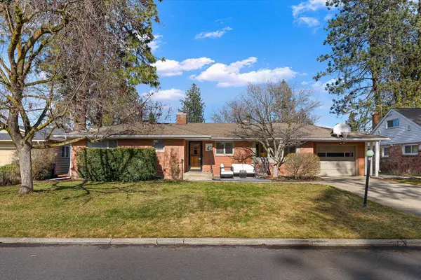 42 W 40th Ave, Spokane, WA 99203