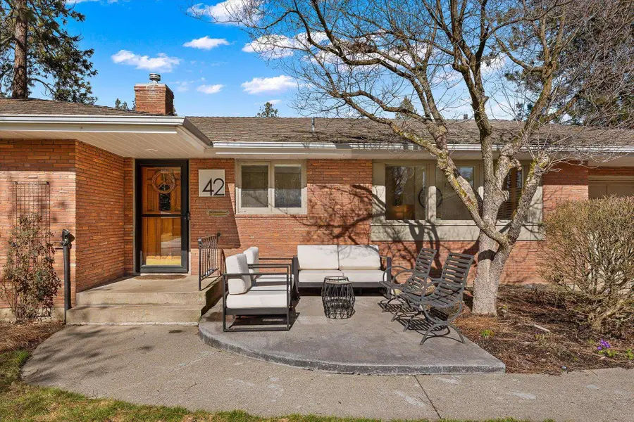 42 W 40th Ave, Spokane, WA 99203 - #2