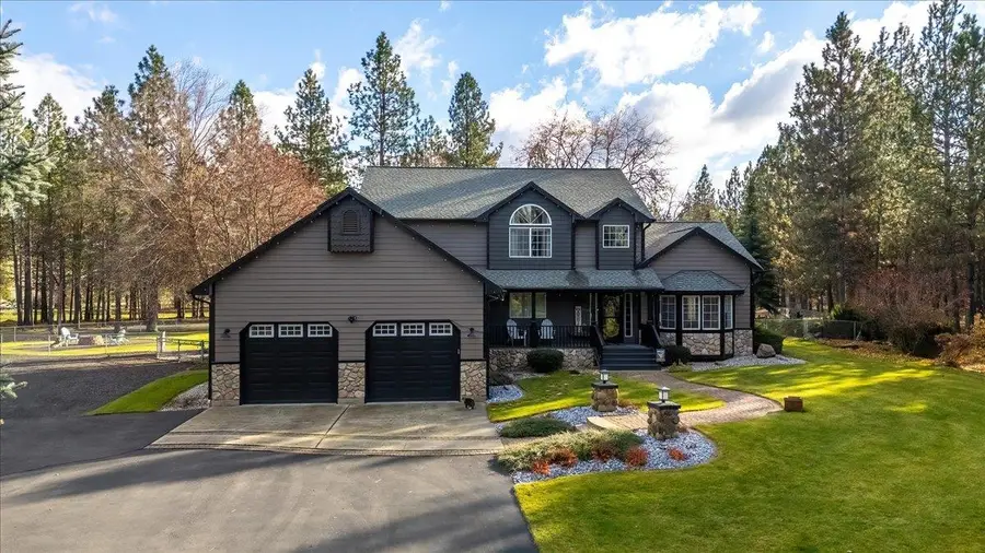 3710 E Jim Hill Rd, Chattaroy, WA 99003 - #2