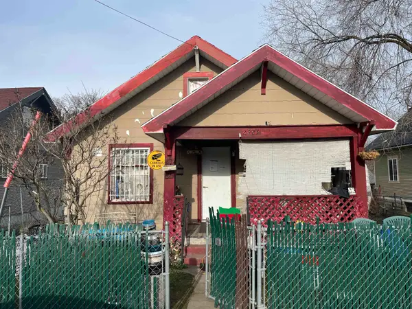 2323 E Hartson Ave, Spokane, WA 99203