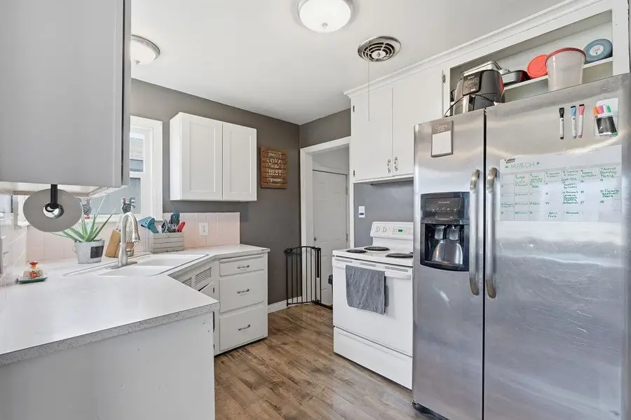 2318 E Columbia Ave, Spokane, WA 99208 - #3