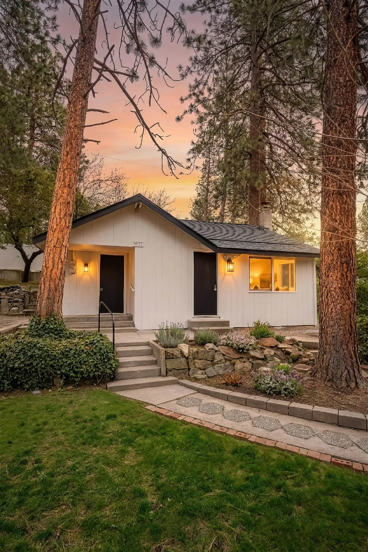 617 S Farr Rd, Spokane Valley, WA 99206 - #1