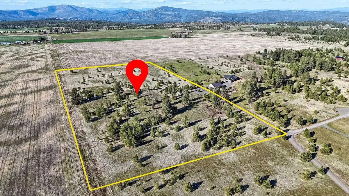 20122 W Johnson Ln, Nine Mile Falls, WA 99026 - #1