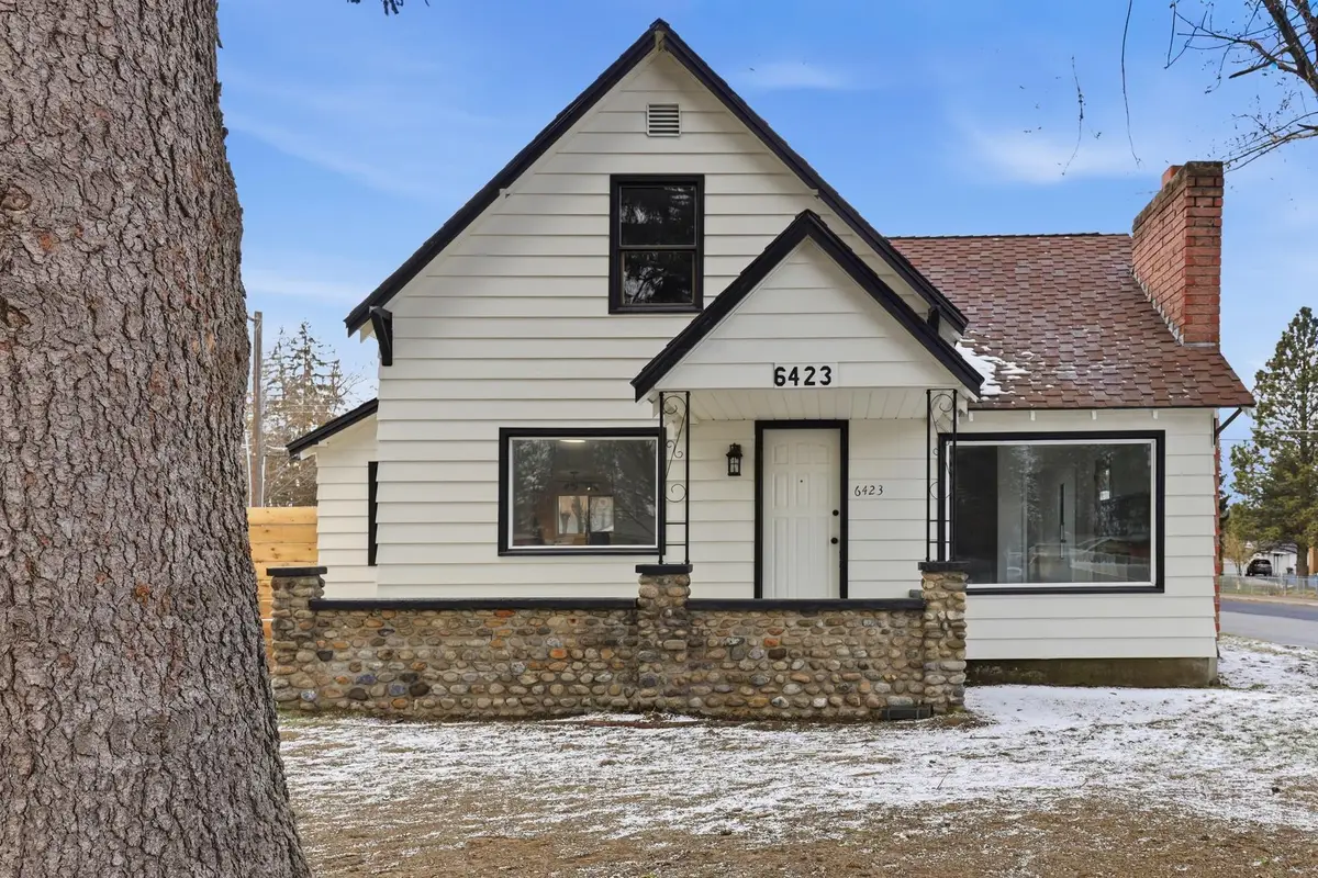 6423 N Washington St, Spokane, WA 99208 - #1