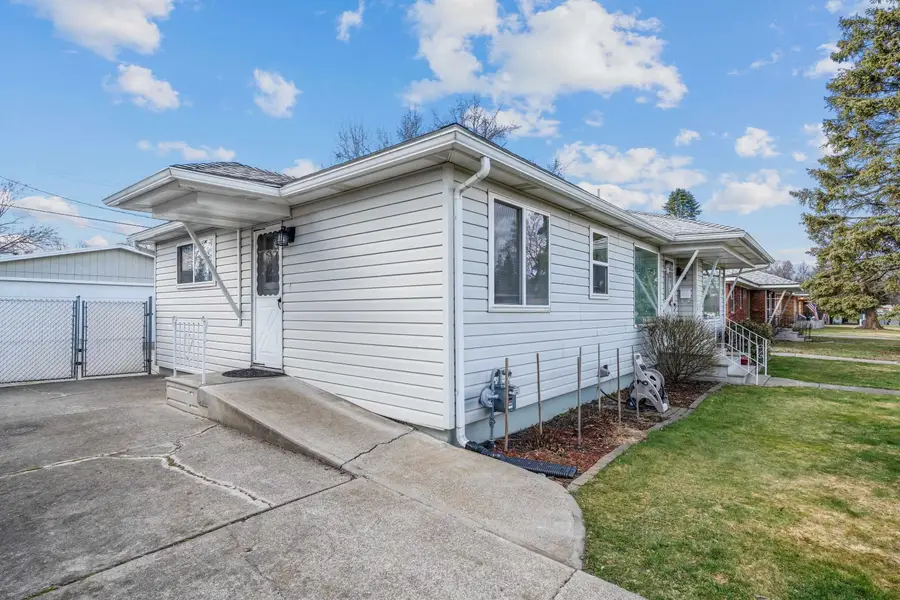 5721 N Alameda Blvd, Spokane, WA 99205 - #3