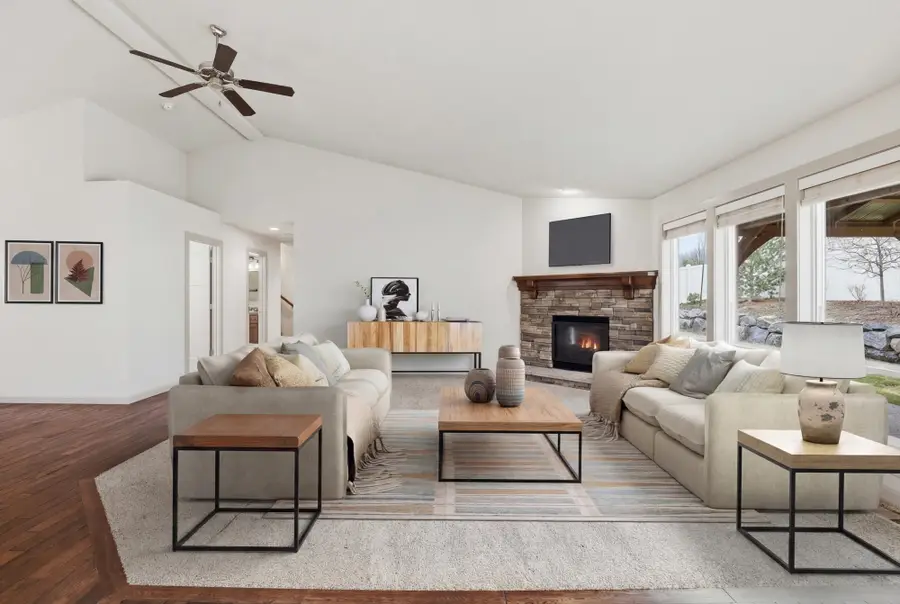 11304 E Flagstone Ln, Spokane Valley, WA 99206 - #2