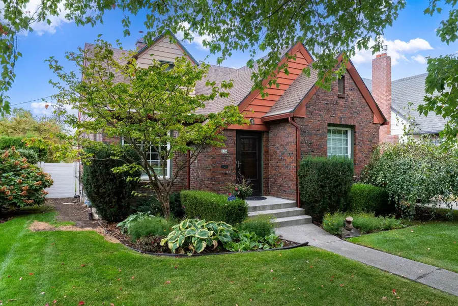 814 W 27th Ave, Spokane, WA 99203 - #3