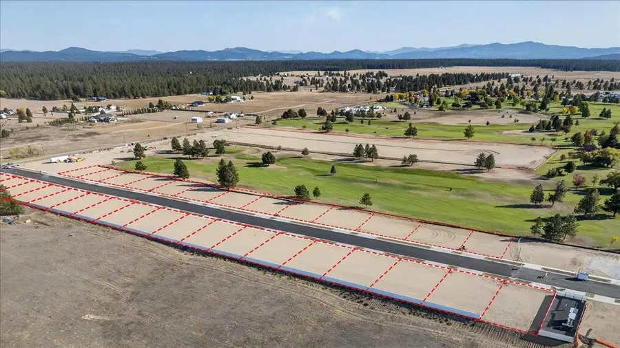 1460 N High Desert Dr, Deer Park, WA 99006 - #2