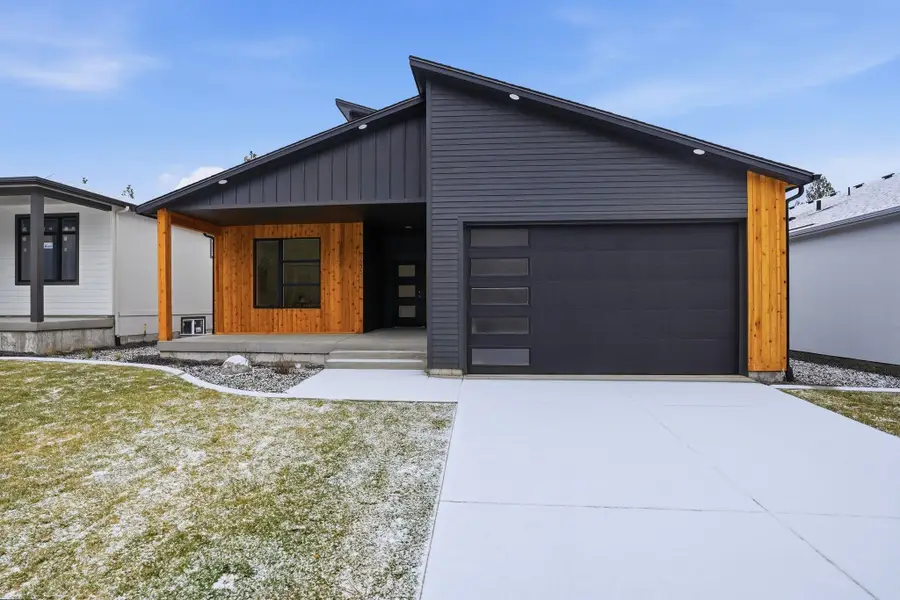 3335 S Morrill Ln, Spokane, WA 99223 - #3