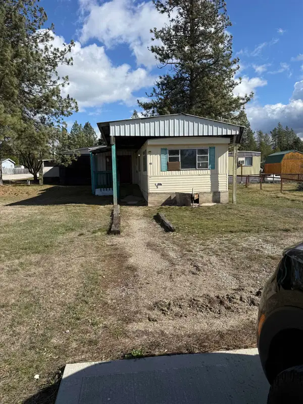 40414 Newport Hwy, Elk, WA 99009