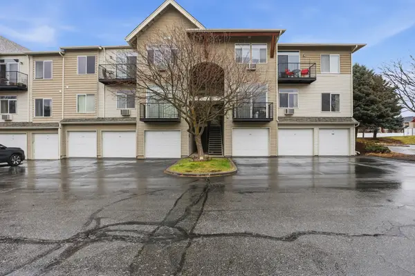 22855 E Country Vista Dr #399, Liberty Lake, WA 99019