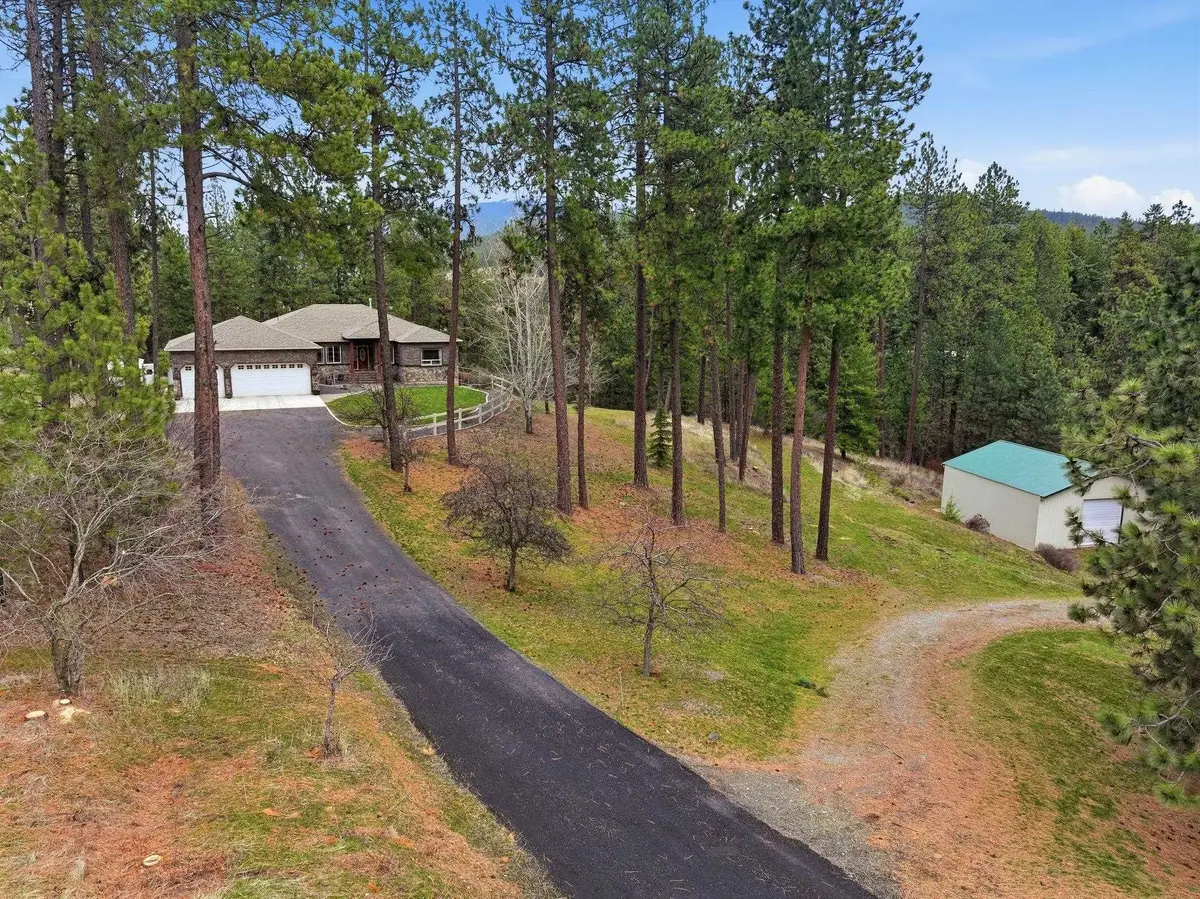 6103 S Conklin Rd, Spokane Valley, WA 99016 - #1