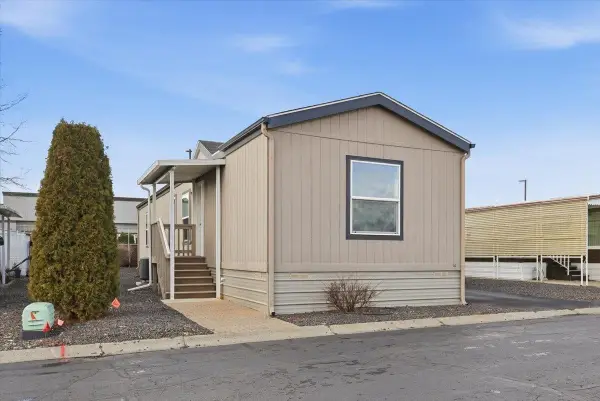 1205 E Lyons Ave, Spokane, WA 99208