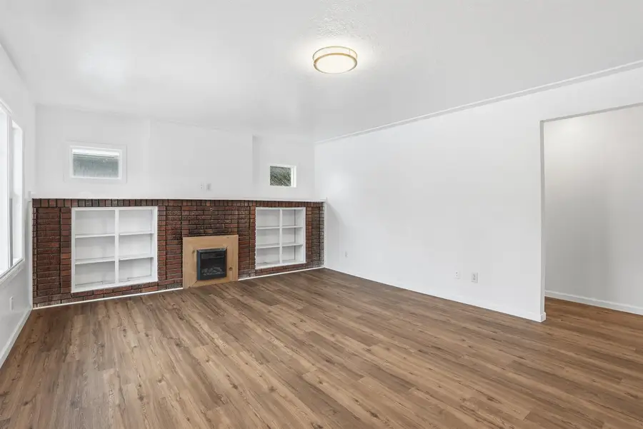 1017 E 29th Ave, Spokane, WA 99203 - #3